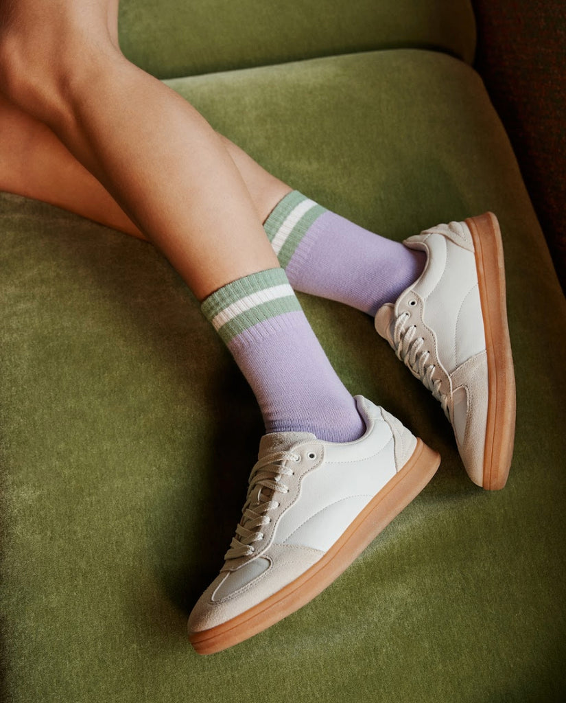 Chaussettes mauve et verte rayées